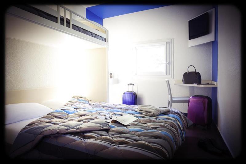 Hotelf1 Lyon Sud Oullins Renove Exterior foto