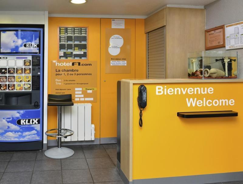 Hotelf1 Lyon Sud Oullins Renove Exterior foto